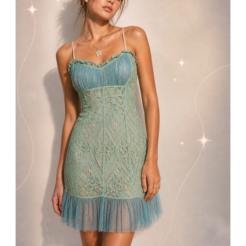 BETSEY JOHNSON Vintage Y2K Crochet Lace Corset Dress